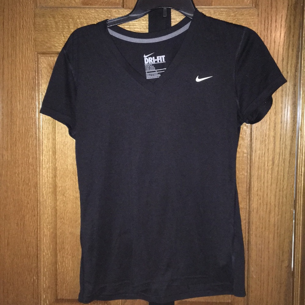 Nike dri-fit workout t shirt